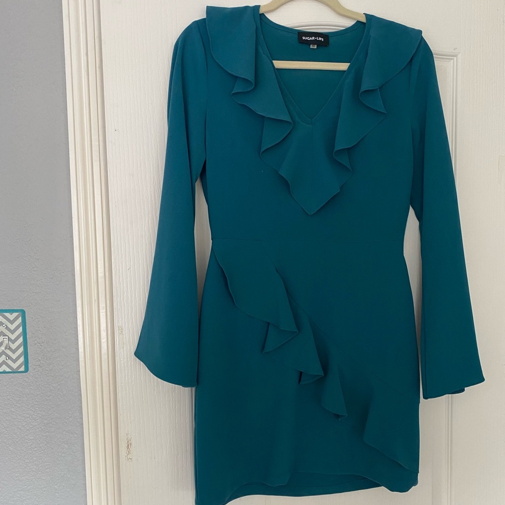 Never worn! Blu/Green Boutique Dress with Ruffle Details and Flare Sleeves